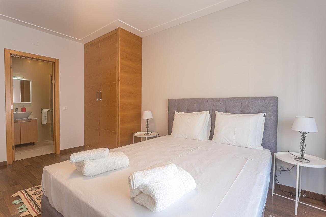 Apartamento T3 Mar Azul Apartment Nazare Bagian luar foto