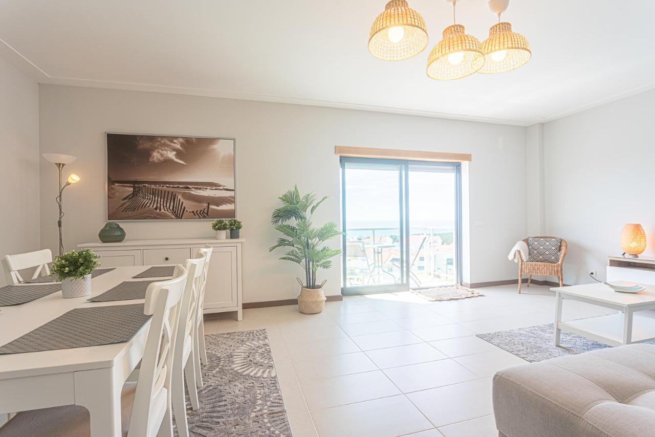 Apartamento T3 Mar Azul Apartment Nazare Bagian luar foto